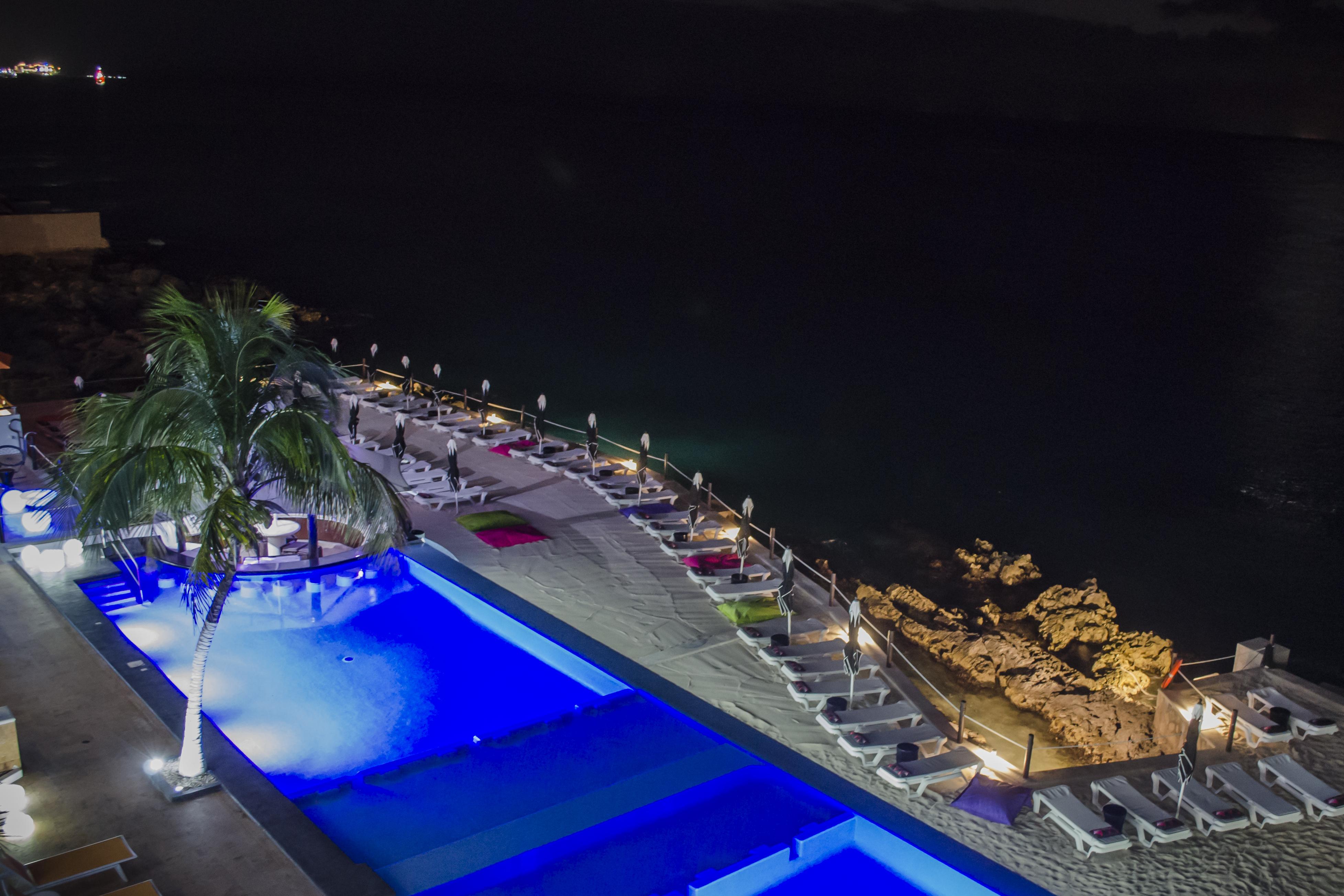 Coral Princess Hotel & Dive Resort Cozumel Buitenkant foto